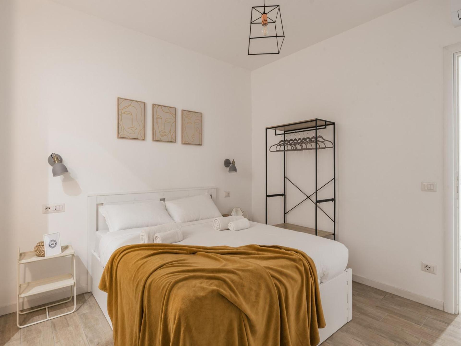 The Best Rent - Three-Room Apartment Near The Colosseum Рим Екстериор снимка