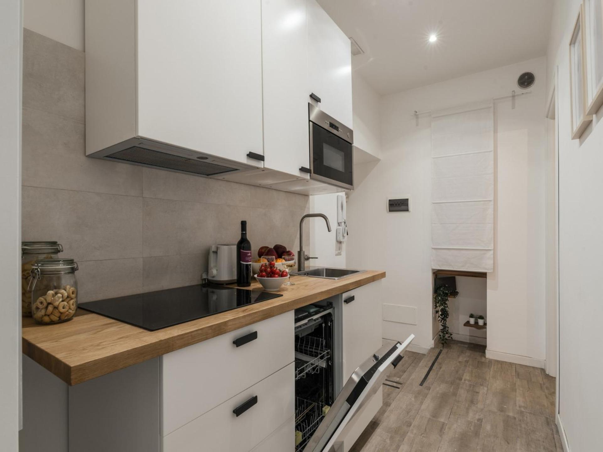The Best Rent - Three-Room Apartment Near The Colosseum Рим Екстериор снимка