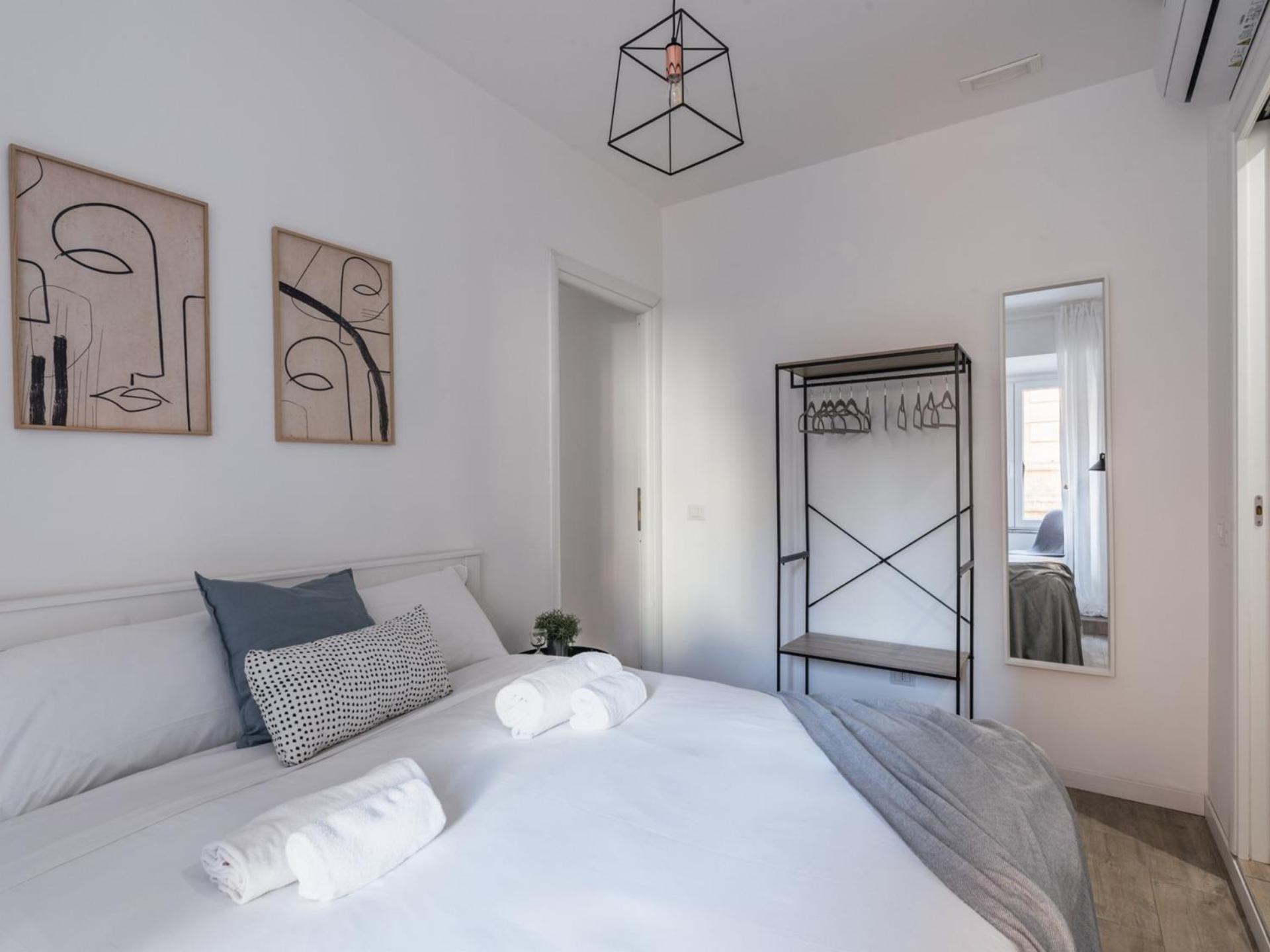 The Best Rent - Three-Room Apartment Near The Colosseum Рим Екстериор снимка